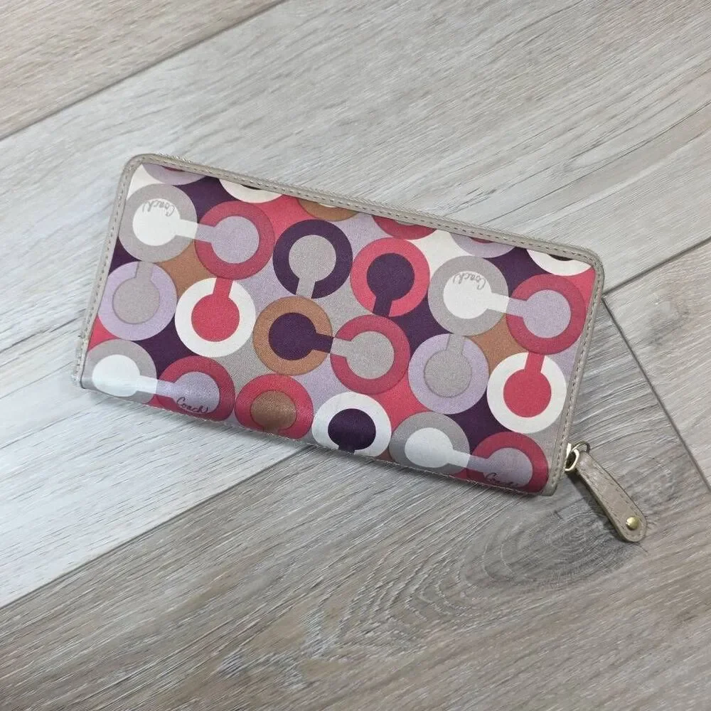 Coach Madison Op Art Maggie Shoulder Bag | Matching Wallet - Picture 15 of 16